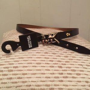 NWT Michael Kors Logo belt